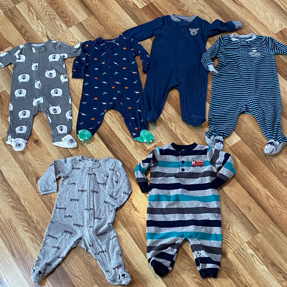 Carters 6M footie pjs bundle.